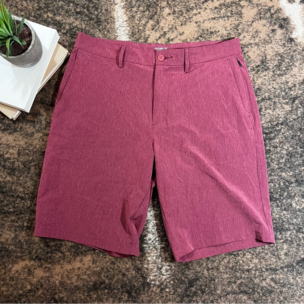 Men’s Old Navy StretchTech Shorts